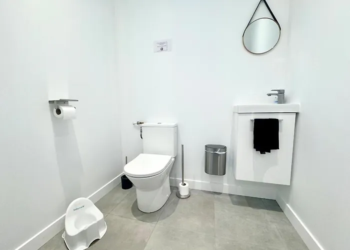 Thelittlehouse - Maison- Jardin 4* Calais