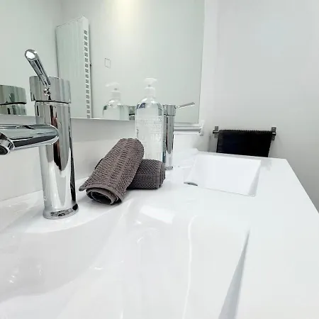 Thelittlehouse - Maison- Jardin