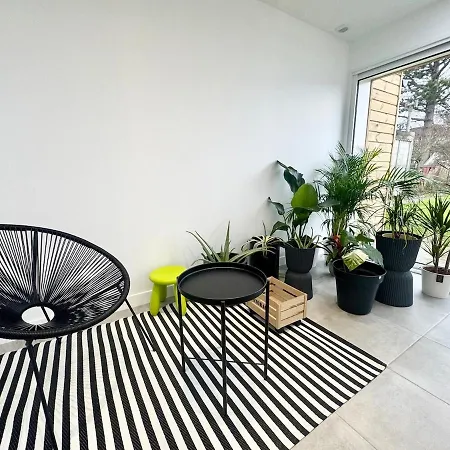 ゲストハウス Thelittlehouse - Maison- Jardin